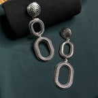 ECW PAMELA STATEMENT EARRING image 1