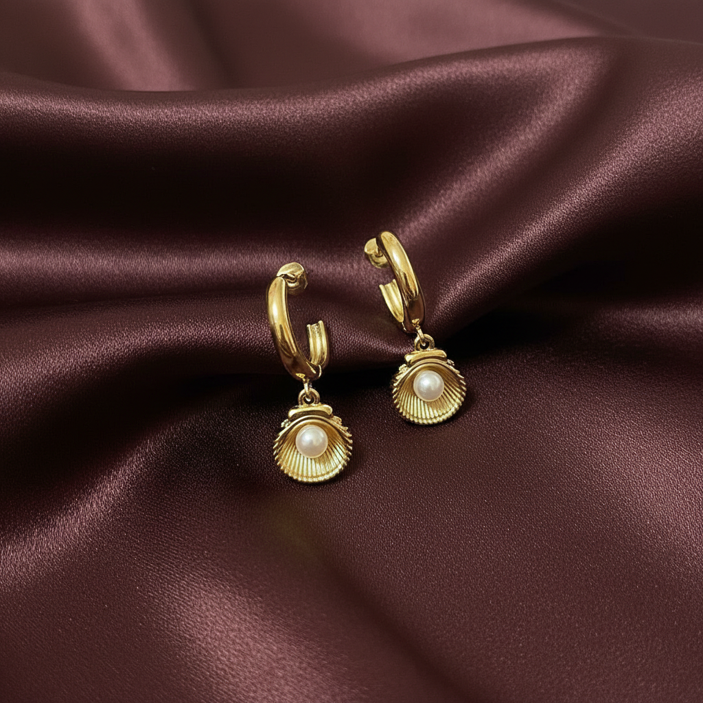 ECW SHELLY STATEMENT EARRINGS