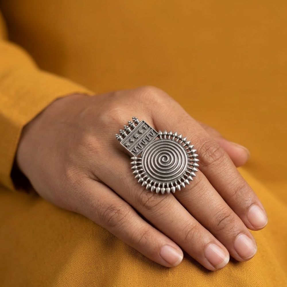 ECE ISHA ADJUSTABLE RING