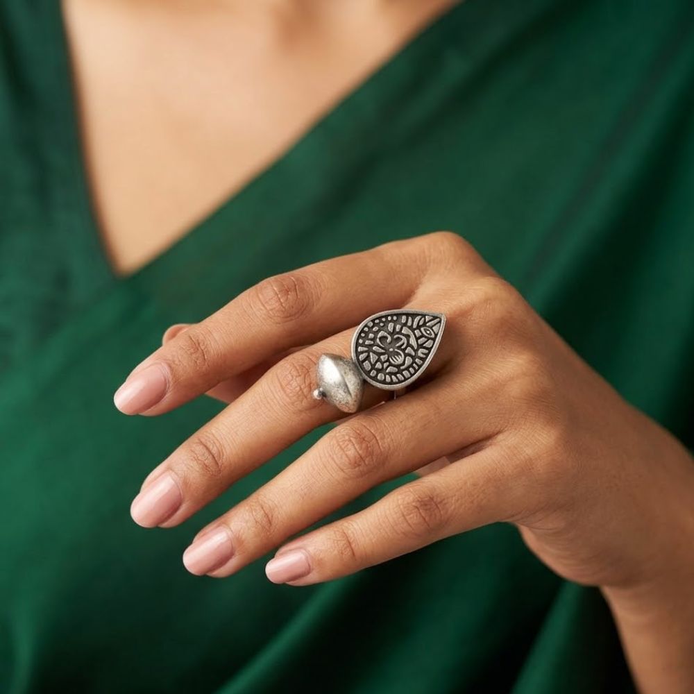 ECE RIDDHI ADJUSTABLE RING