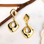 ECW CASSY STATEMENT EARRING image 1