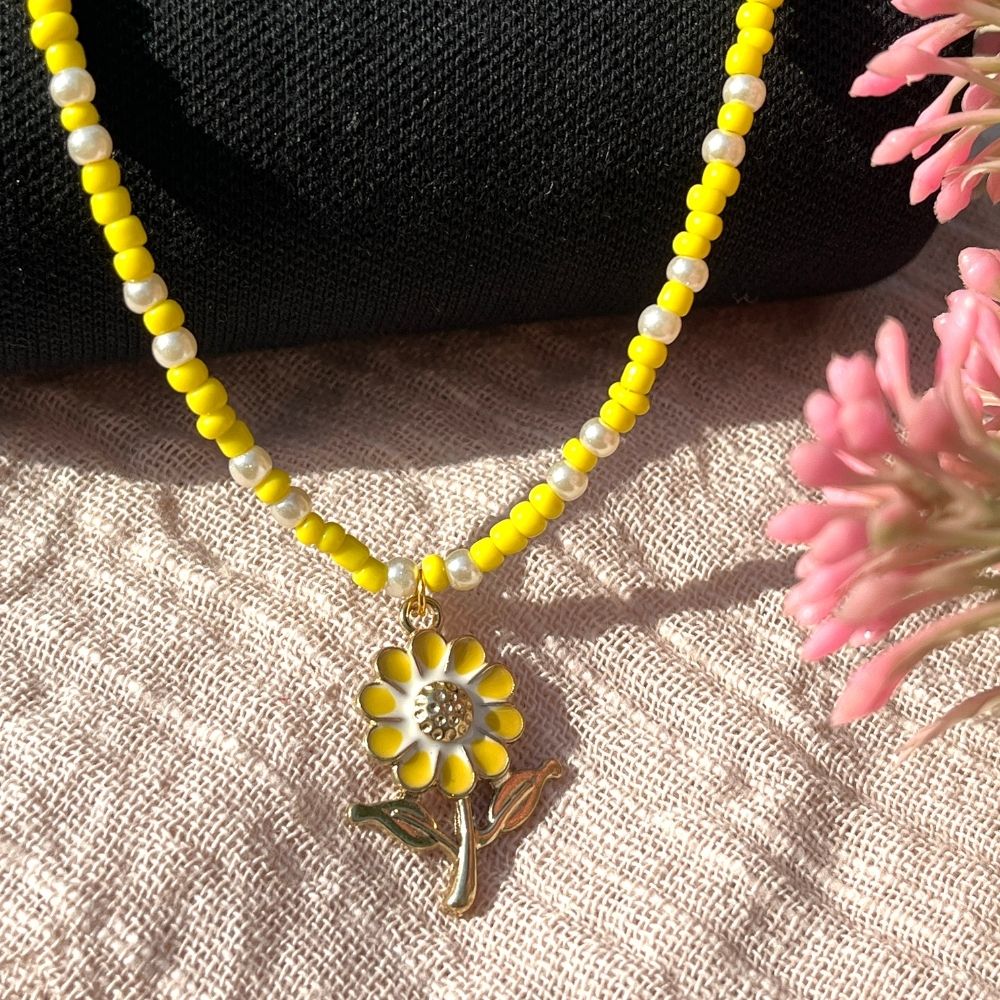 ECW LOVE BEAD NECKLACE - Yellow, Beads image