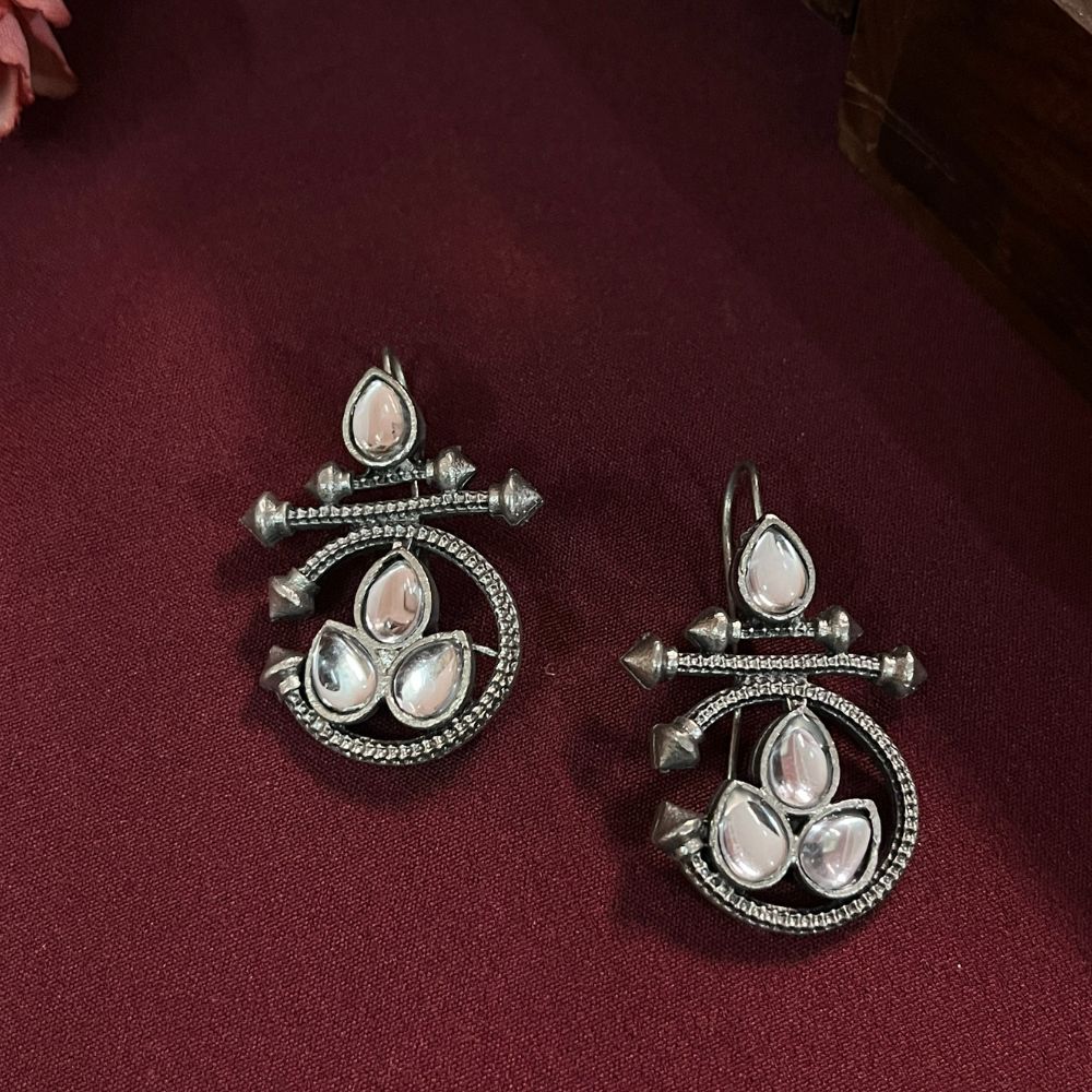 ECE VANDITA EARRING image 2