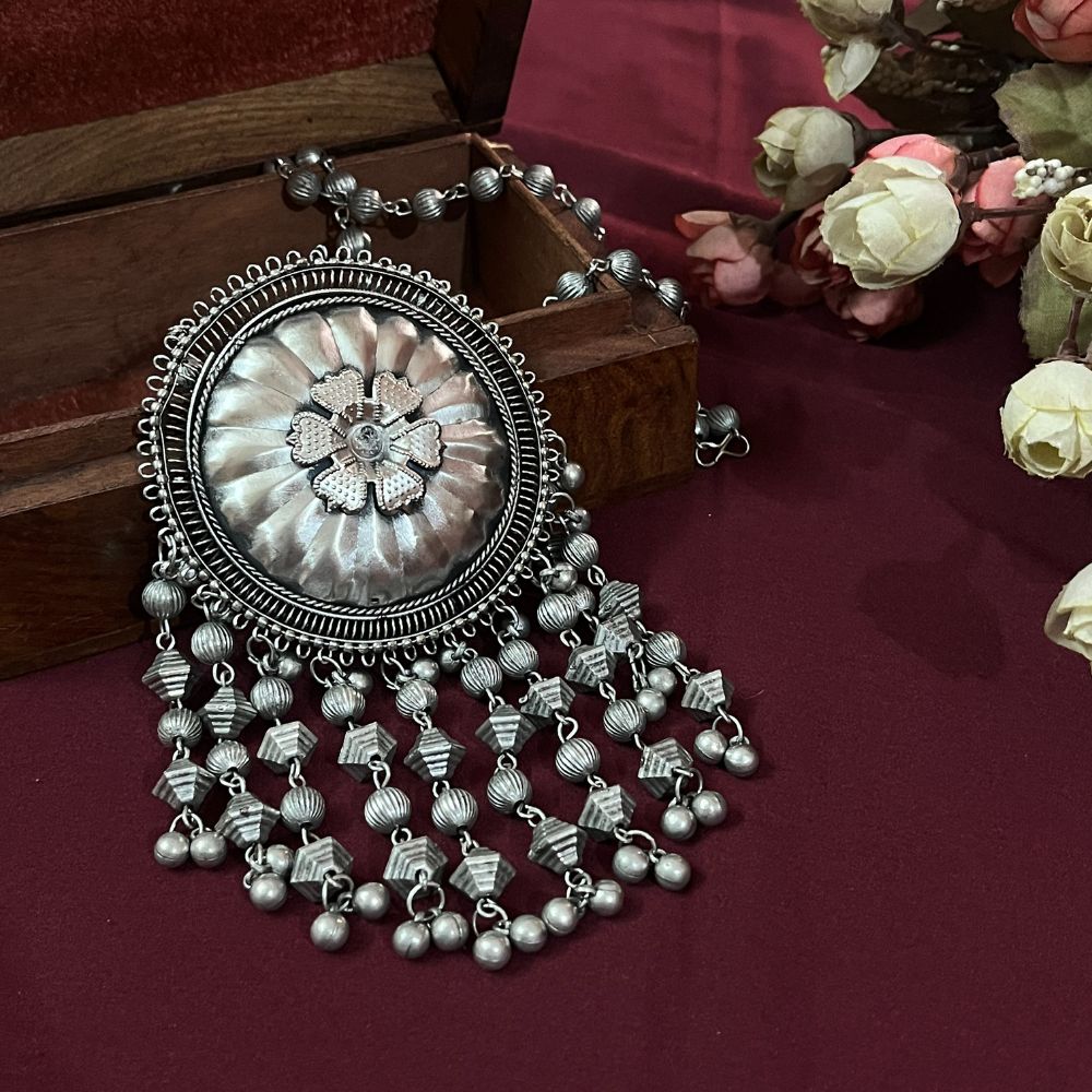 ECE GHOOMAR NECKLACE image 0