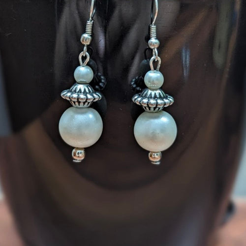 ECE GRACY FISH HOOK EARRING image 1