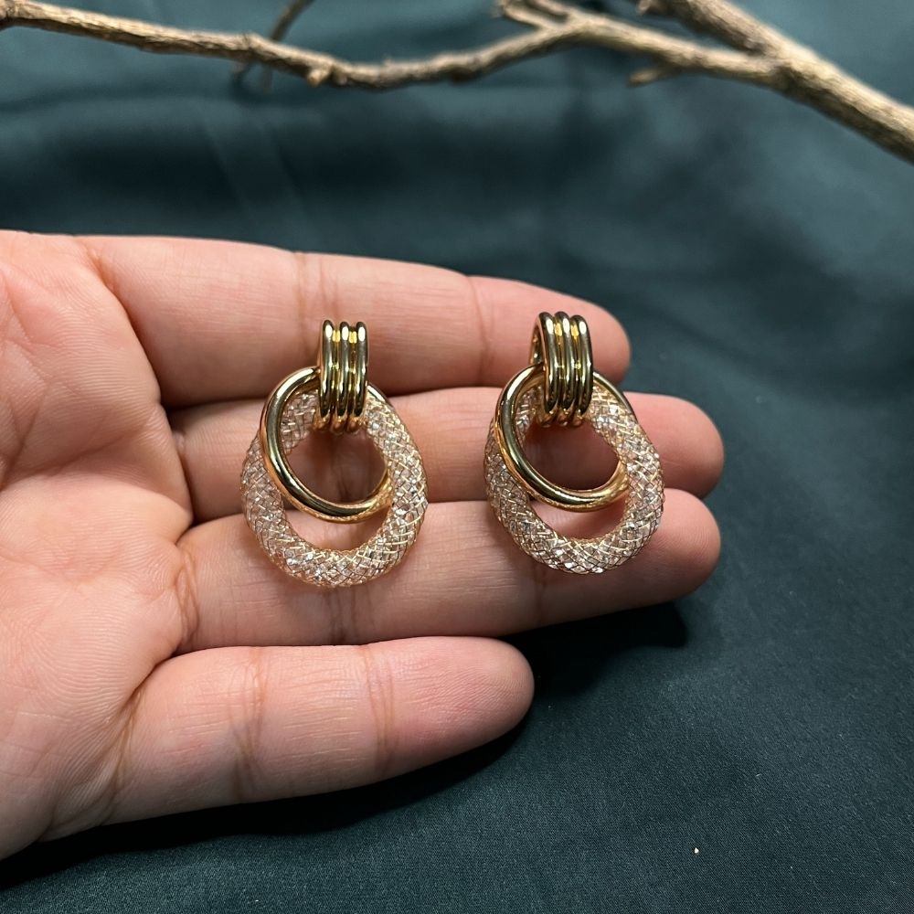 ECW LIZZIE STATEMENT EARRING image 2