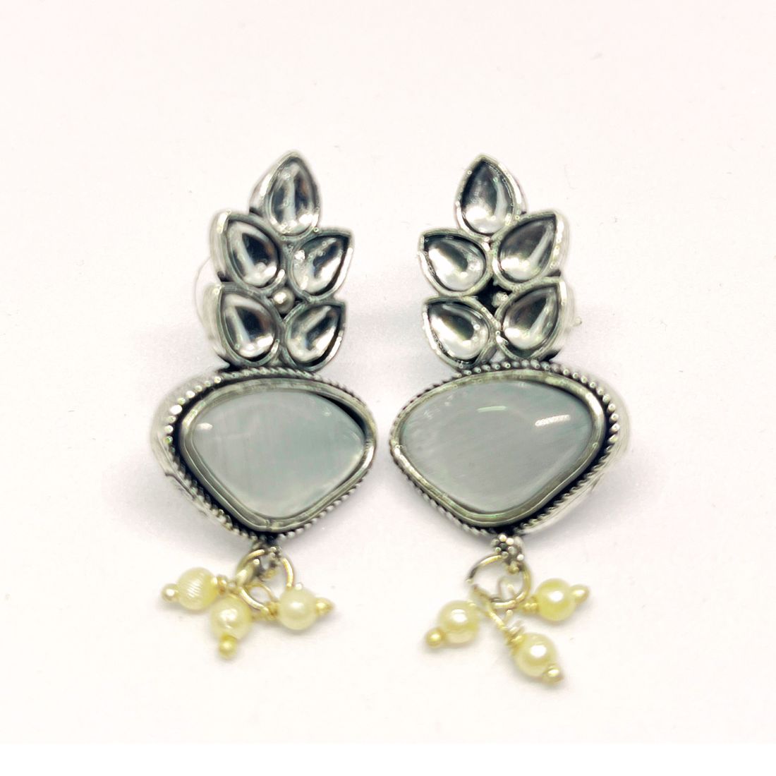 ECE SAAR EARRING image 4