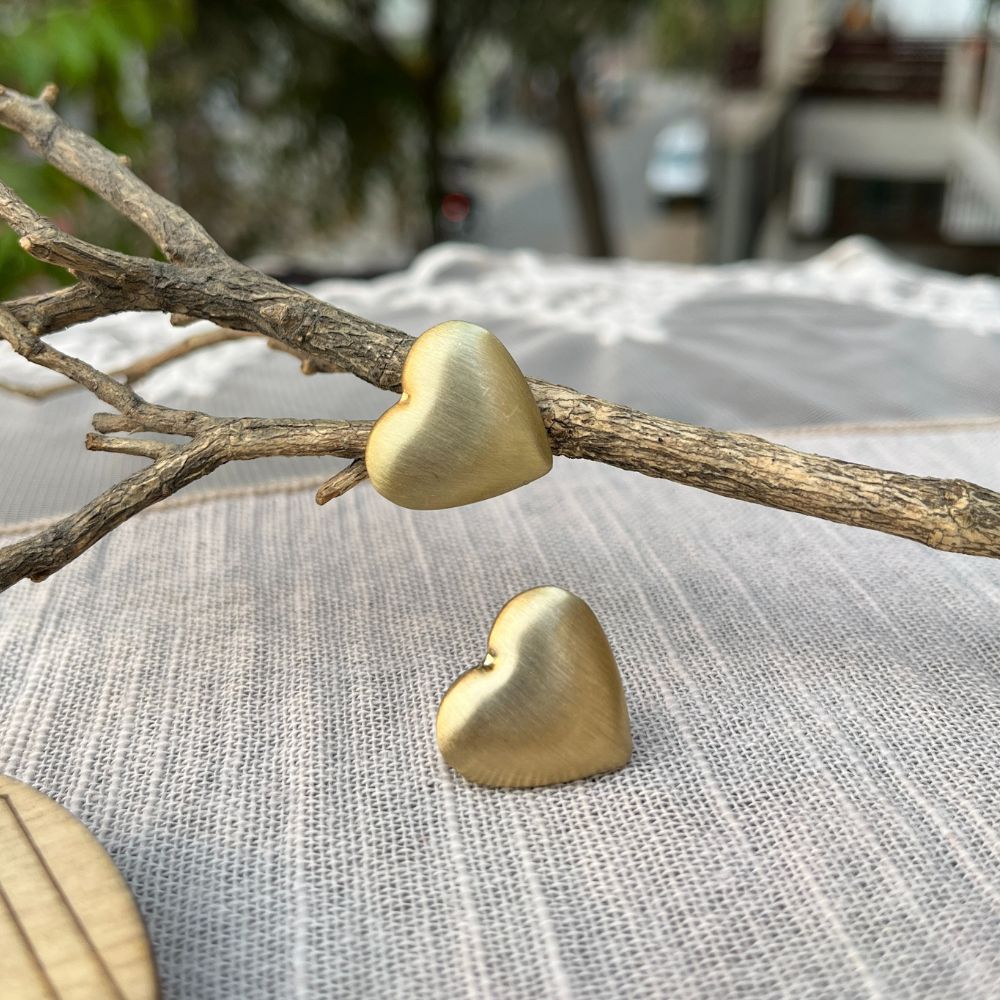 ECW MATT HEART STATEMENT EARRING image 1