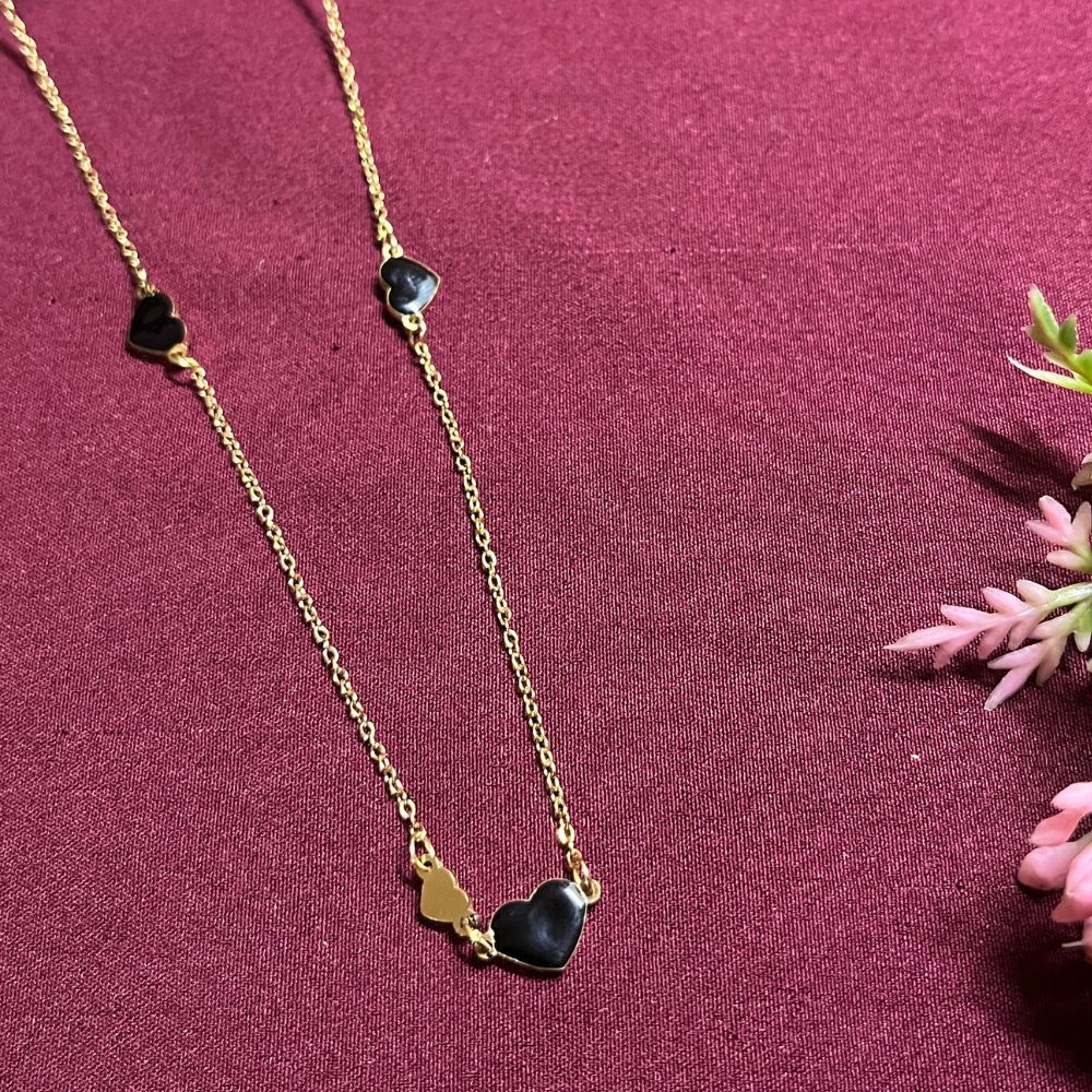 ECW MULTI HEART DELICATE NECKLACE image 1