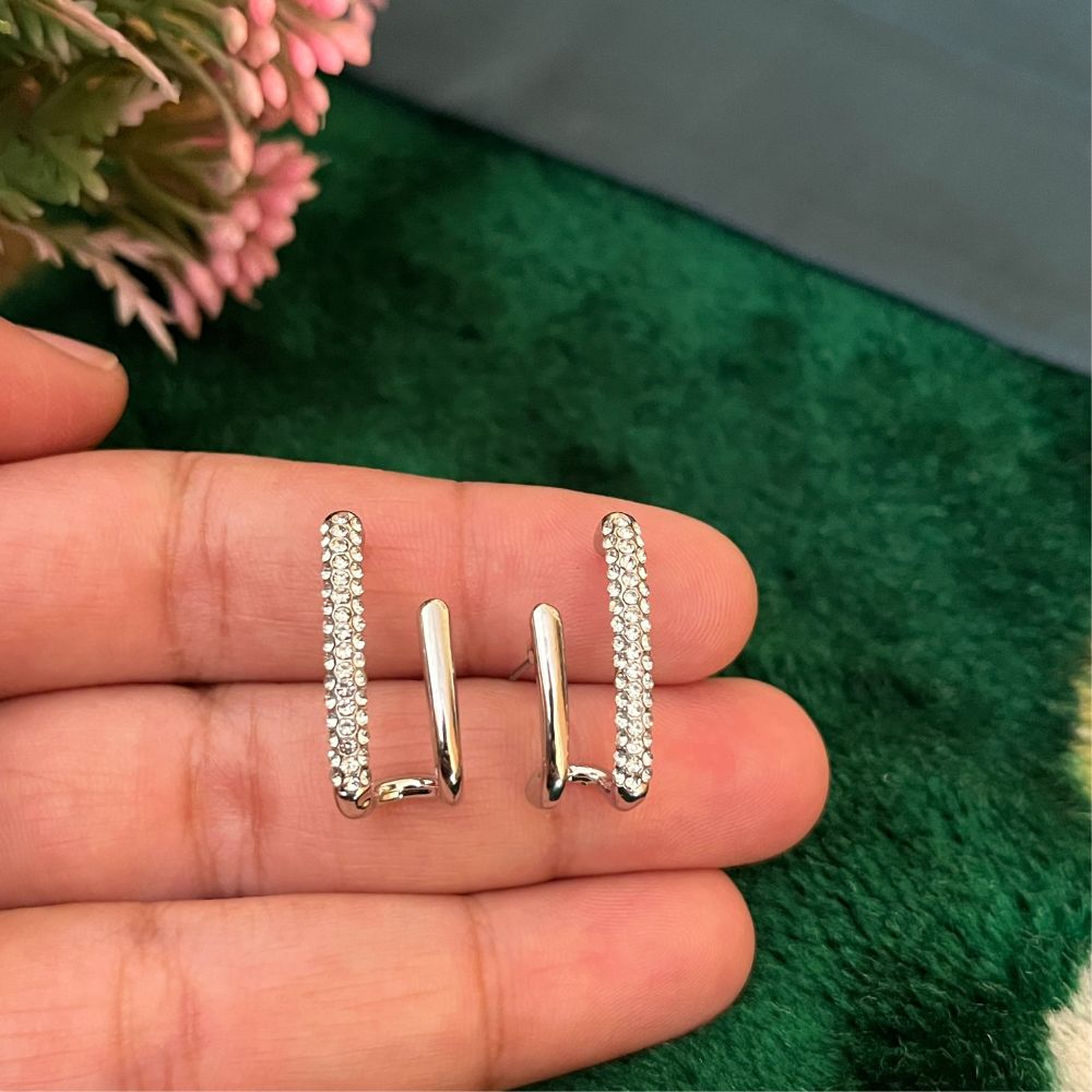 ECW ELIZA DAINTY EARRING image 1