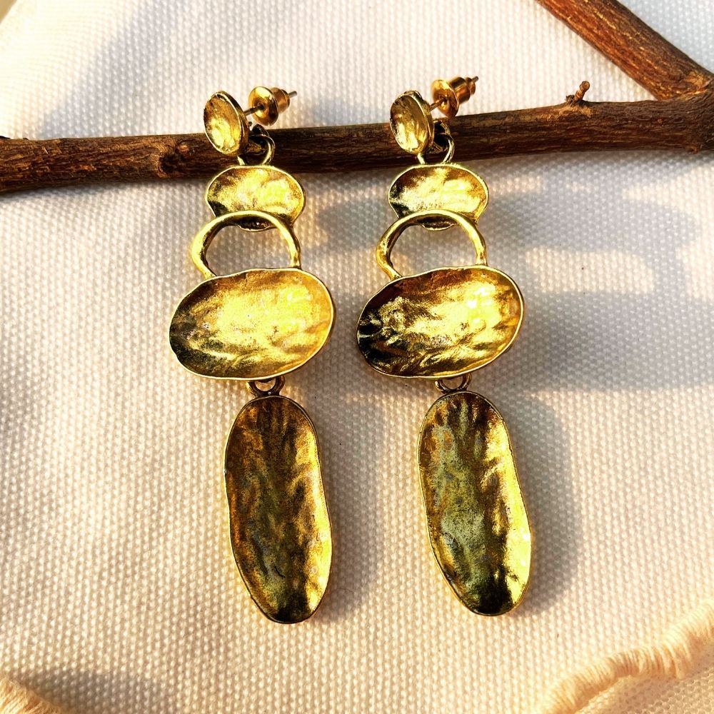 ECW JOAN STATEMENT EARRING image 0