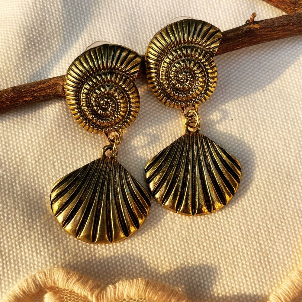 ECW SEA STATEMENT EARRING image 0
