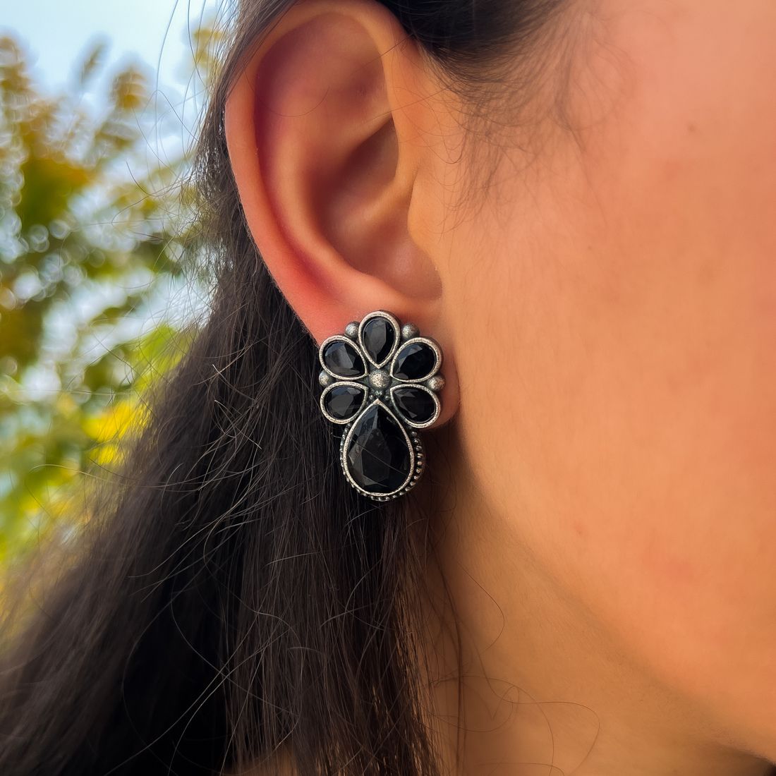 ECE BOOTA EARRING image 1