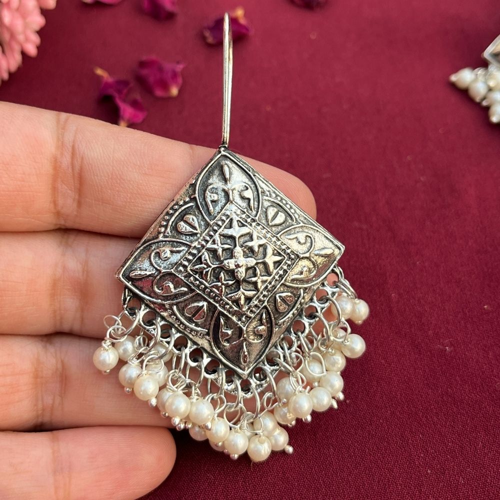 ECE TARINI EARRING image 2