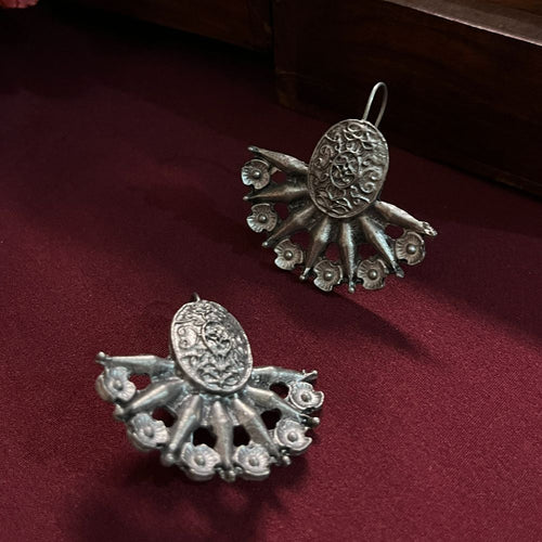 ECE DIVYANSHI EARRING image 1