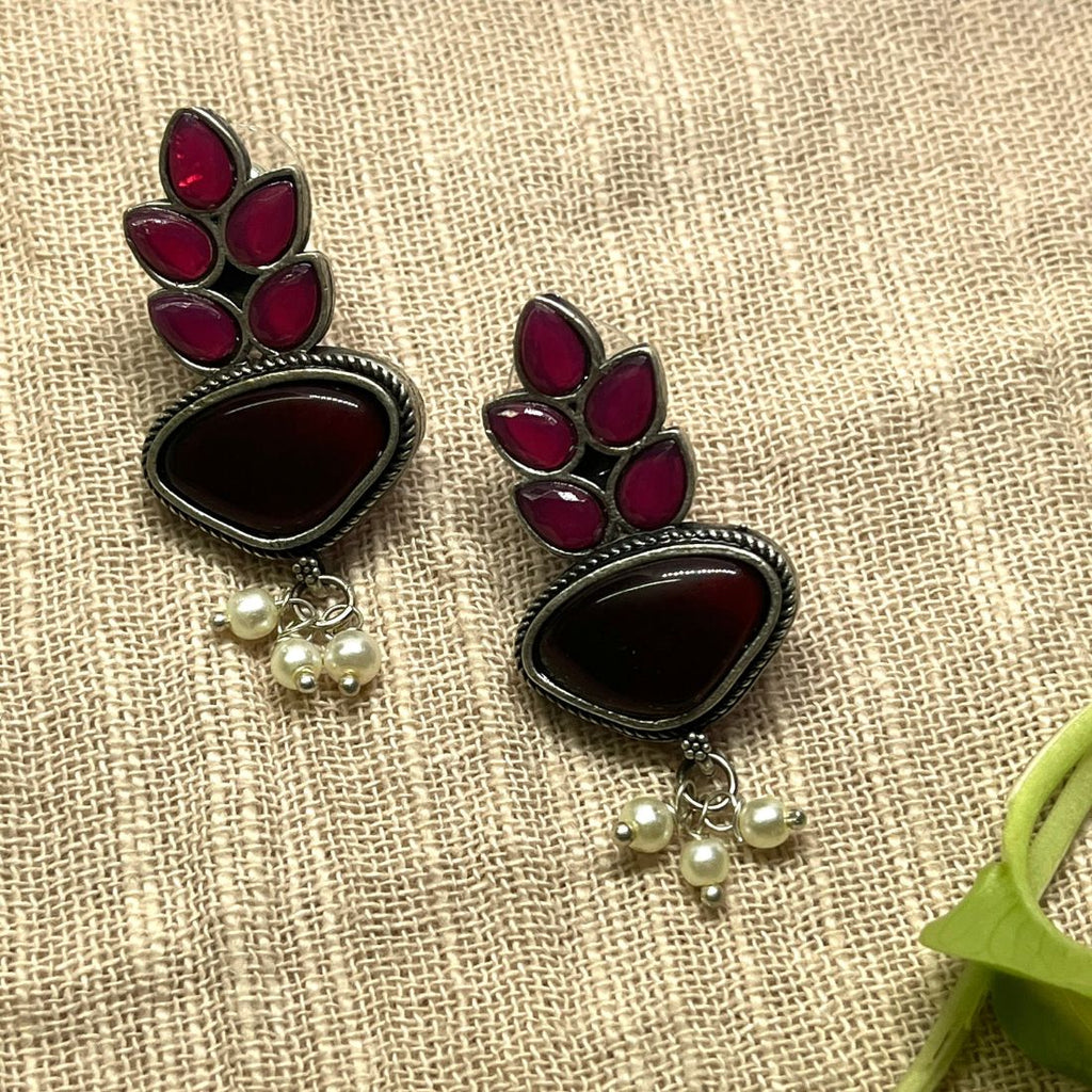 ECE SAAR EARRING image 3