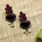 ECE SAAR EARRING image 3