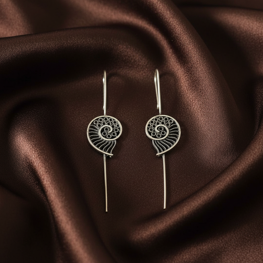 ECE SWIRL NEEDLE EARCUFF EARRINGS