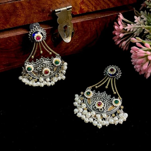 Alternative view of ECE CHARVI EARRING
