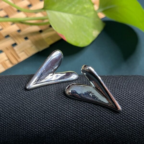 Alternative view of ECW LOVE DOSE STATEMENT EARRING