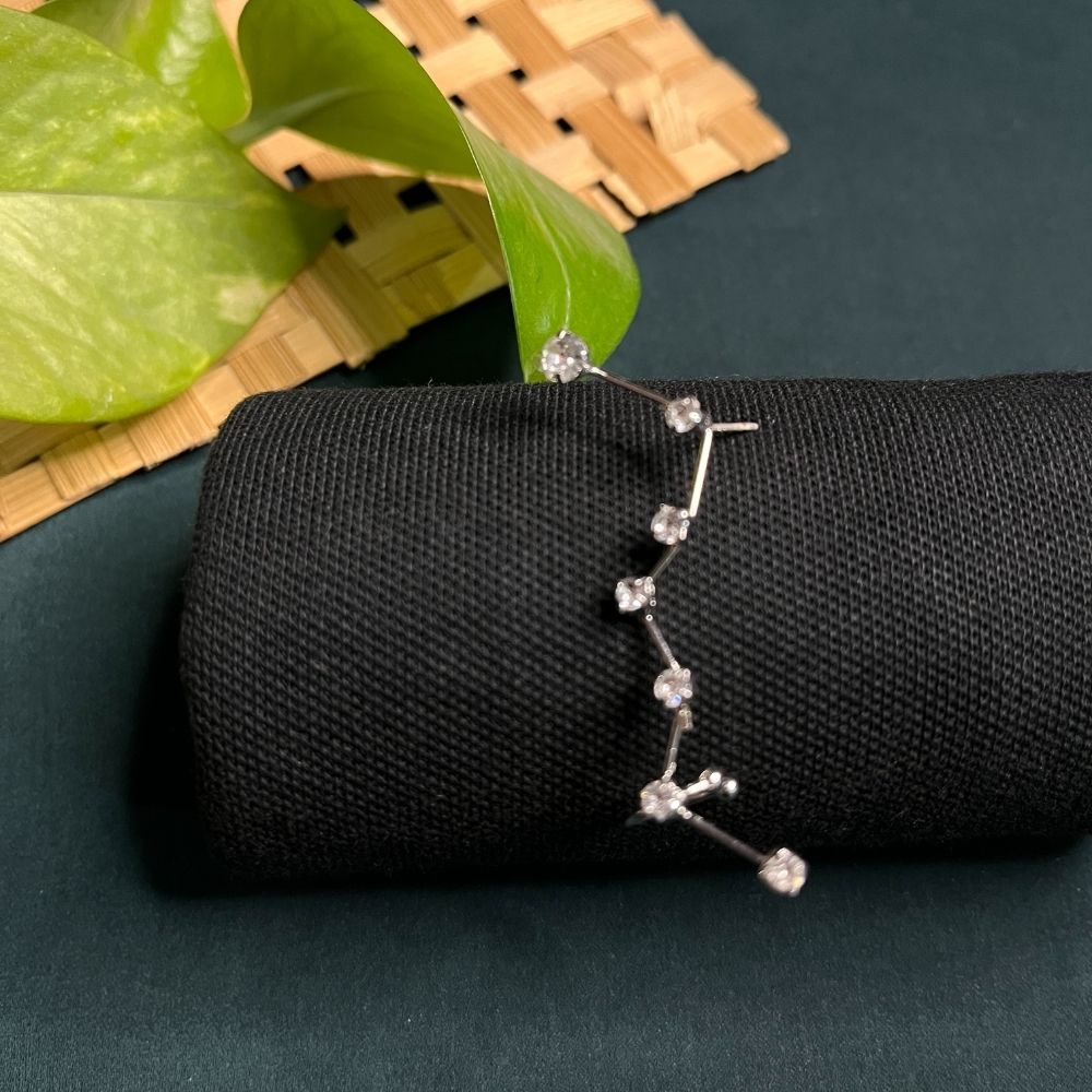 ECW CARDY STATEMENT EARRING