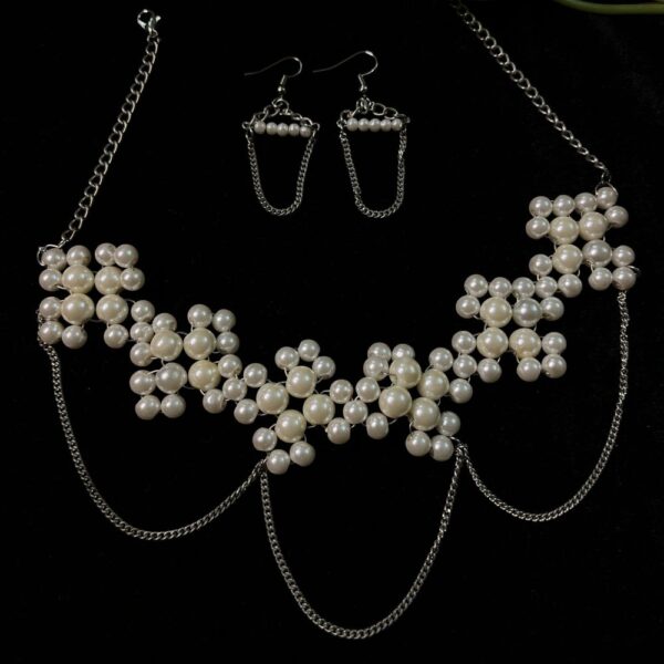 Alternative view of ECW K-POP STATEMENT NECKLACE SET