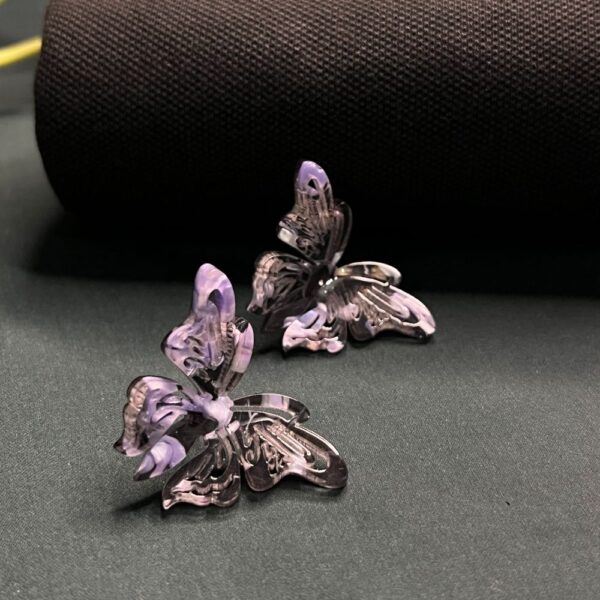 ECW BUTTER CUP STATEMENT EARRING