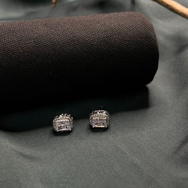 Alternative view of ECW OPERA DAINTY EARRING